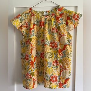 Velvet by Graham & Spencer flutter sleeve blouse New Size M